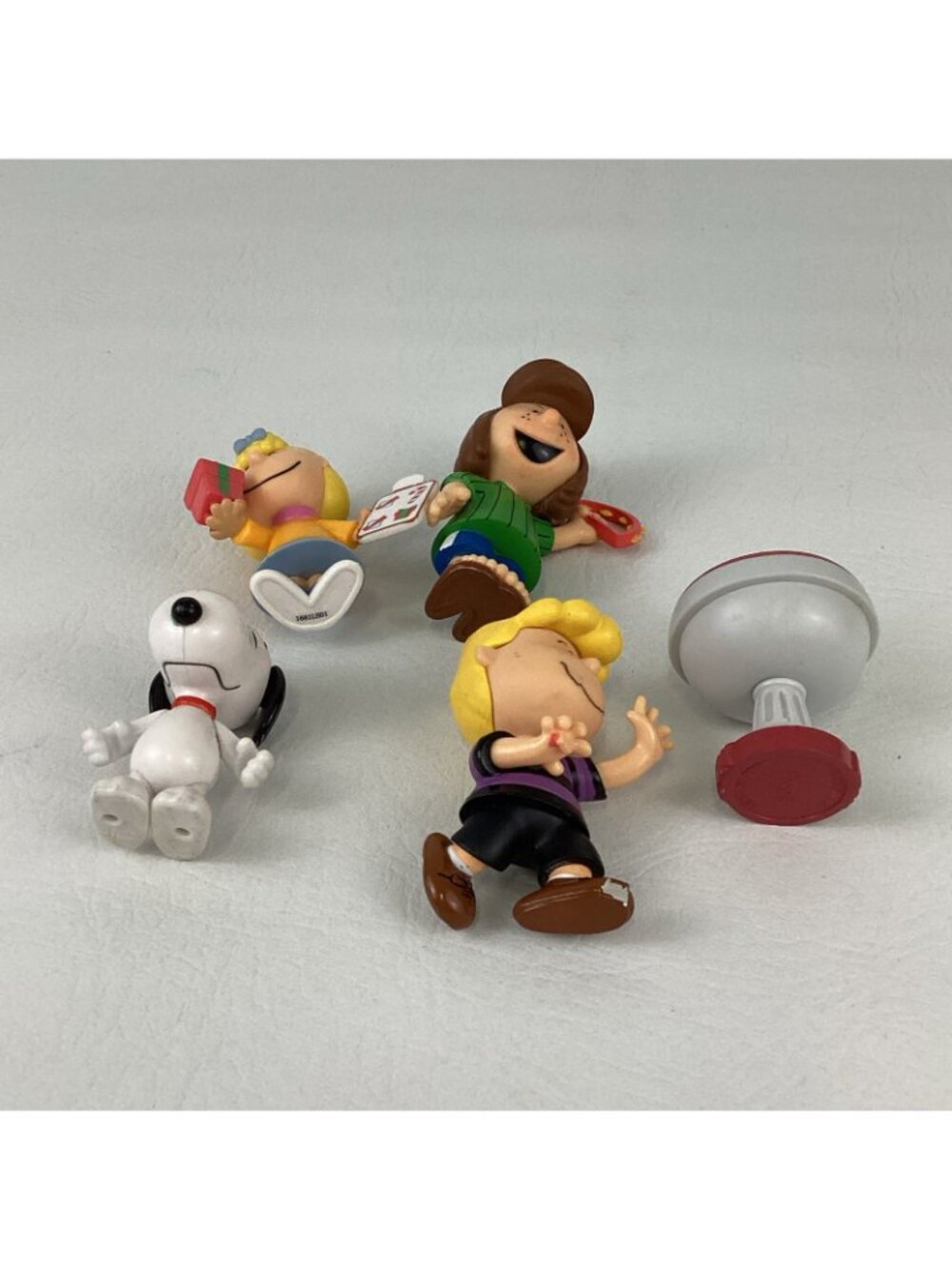 Peanuts Gang PVC Figure Lot Peppermint Patty Woodstock Snoopy Schroeder Sally - Picture 7 of 7